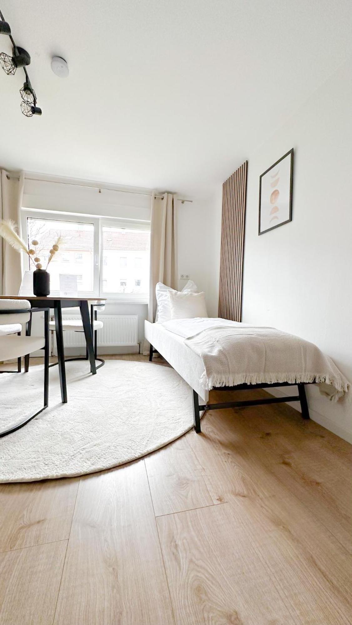 Malu Rooms - Ruhige Lage, Erdgeschoss, Smarttv, Netflix, 24H Checkin, ルートヴィヒスブルク エクステリア 写真